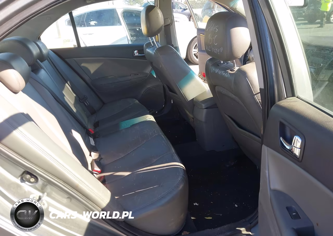 2009 Hyundai Sonata Limited V6 VIN:5NPEU46F59H564403 - 8