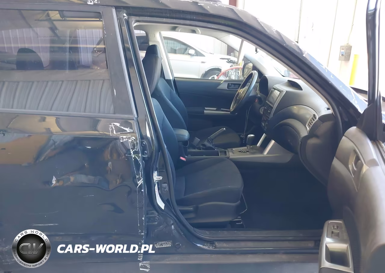 2011 Subaru Forester 2.5X VIN:JF2SHABC8BH743140 - 4