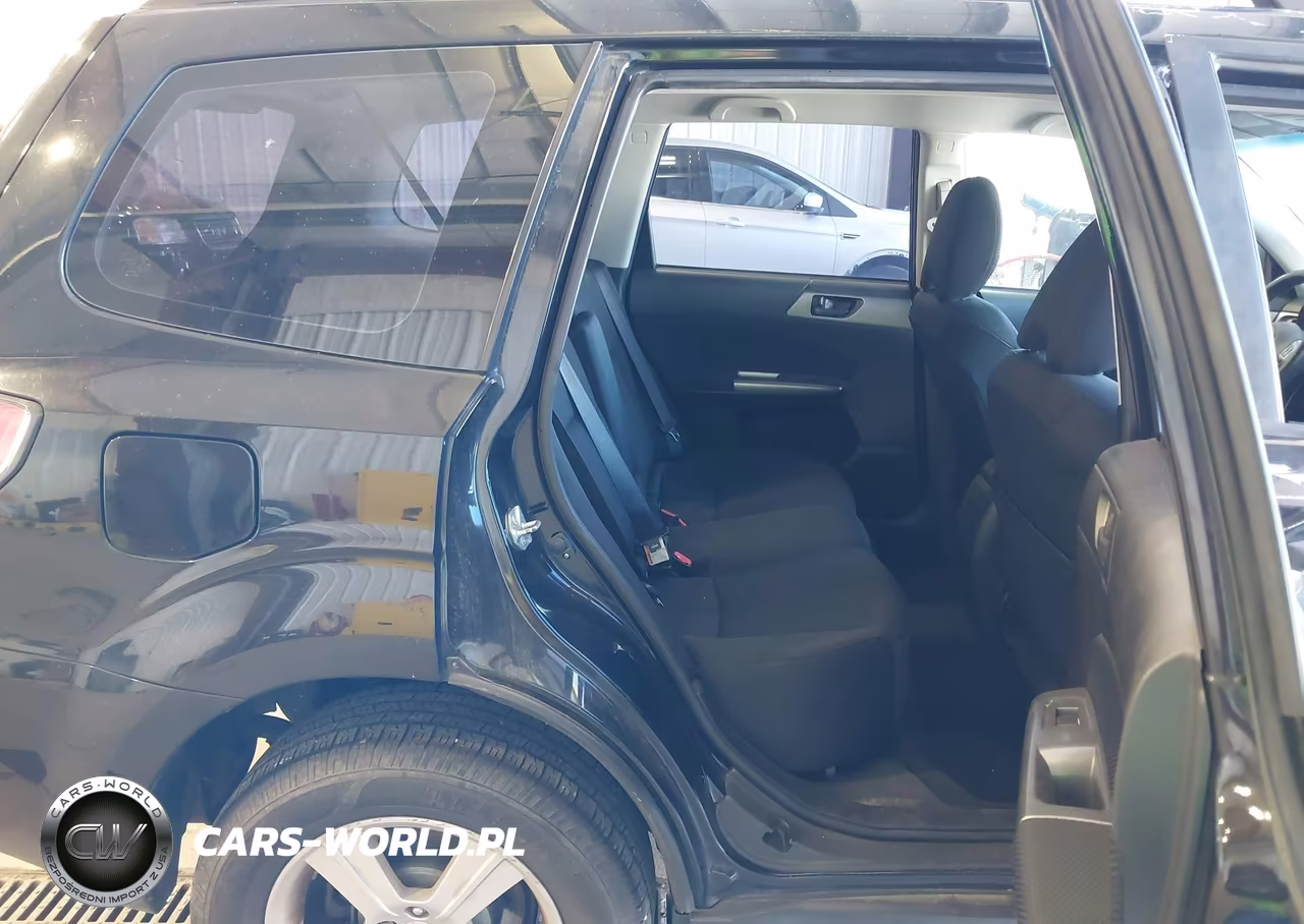 2011 Subaru Forester 2.5X VIN:JF2SHABC8BH743140 - 7