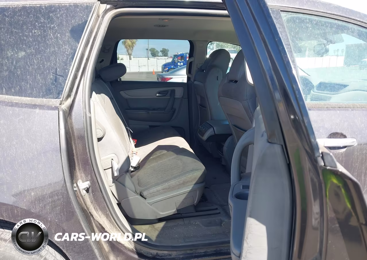 2017 Chevrolet Traverse Ls VIN:1GNKVFKD5HJ119611 - 8