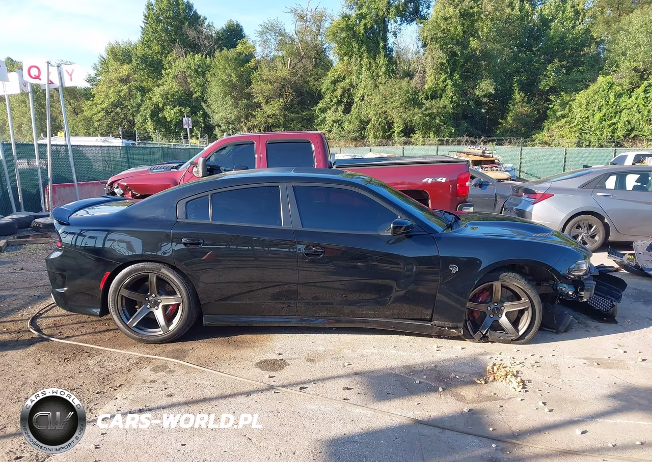 2018 Dodge Charger Srt Hellcat Rwd VIN:2C3CDXL93JH120879 - 13