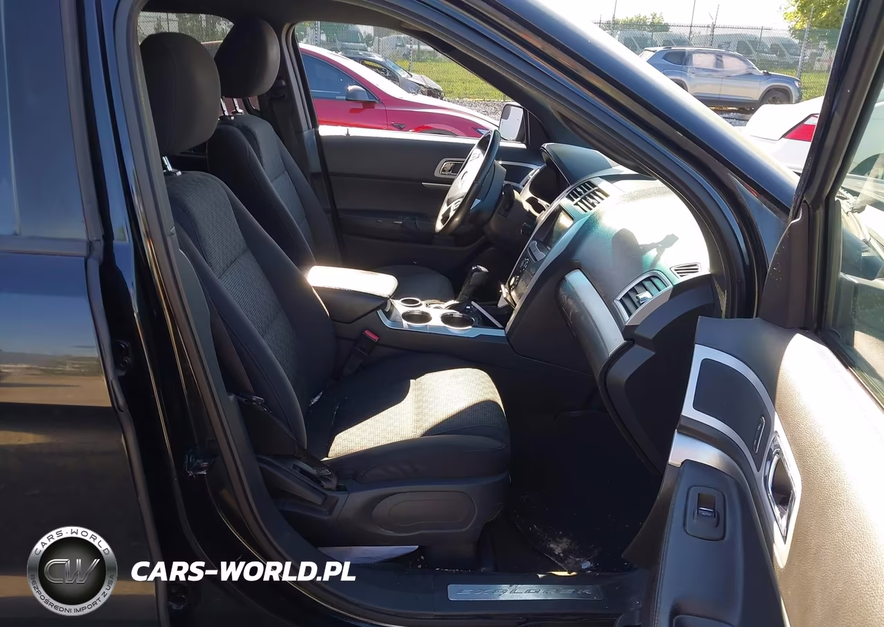 2011 Ford Explorer Xlt VIN:1FMHK7D83BGA59717 - 5