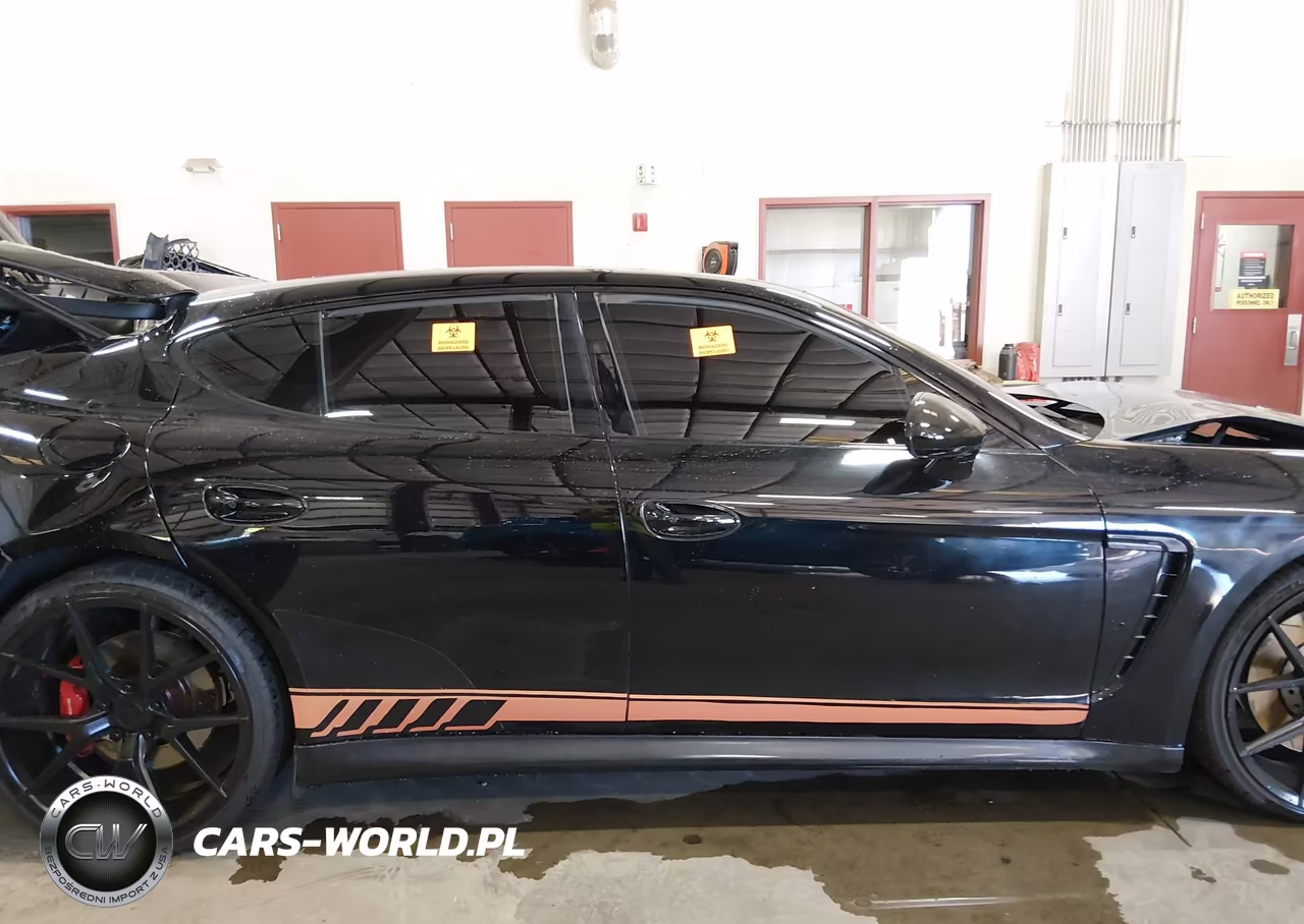 2010 Porsche Panamera Turbo VIN:WP0AC2A70AL091676 - 13