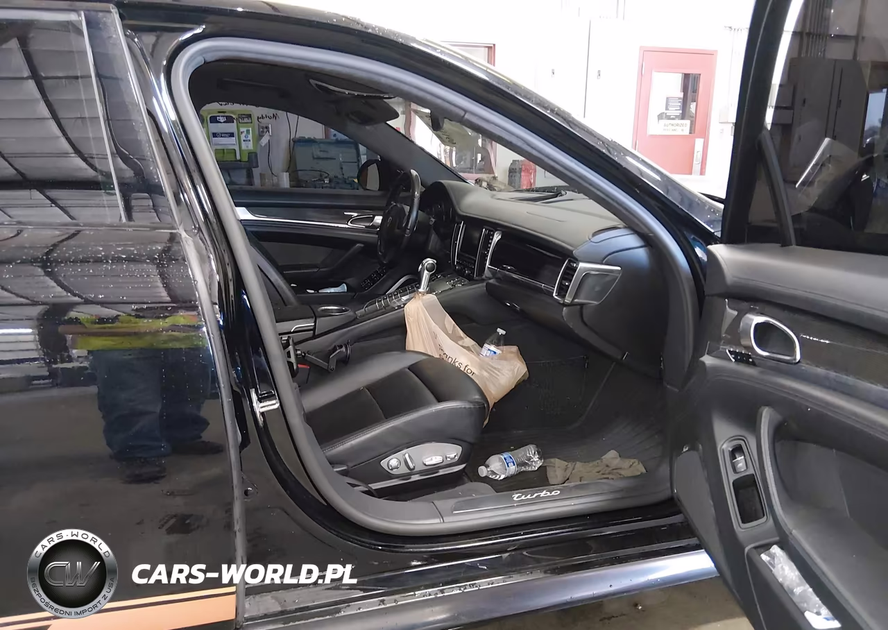 2010 Porsche Panamera Turbo VIN:WP0AC2A70AL091676 - 5