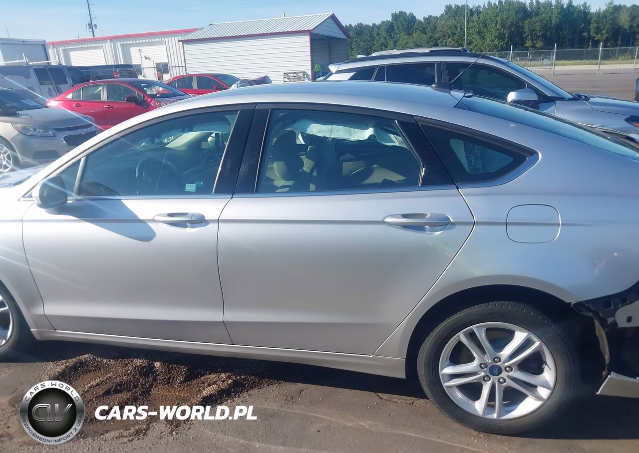 2018 Ford Fusion Se VIN:3FA6P0HD0JR135452 - 15