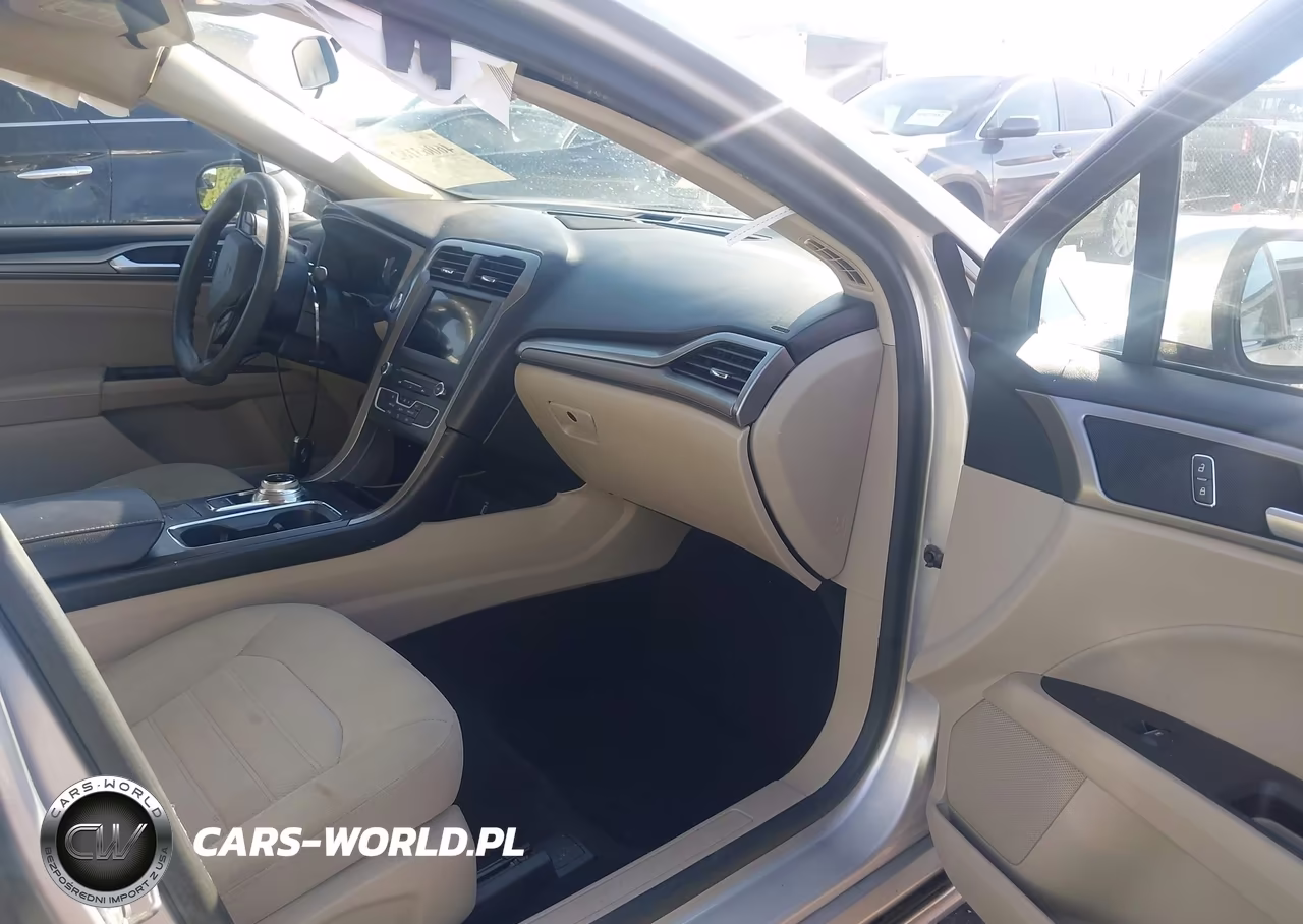 2018 Ford Fusion Se VIN:3FA6P0HD0JR135452 - 5
