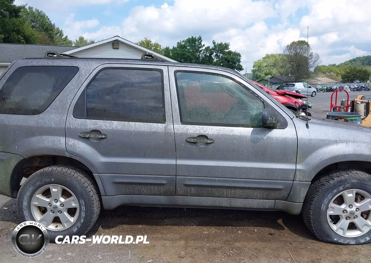 2007 Ford Escape Xlt-Xlt Sport VIN:1FMCU93107KA43578 - 14