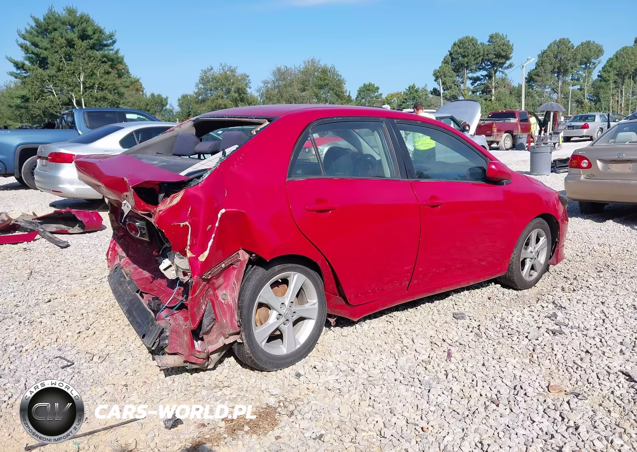 2011 Toyota Corolla S VIN:2T1BU4EE3BC570415 - 4