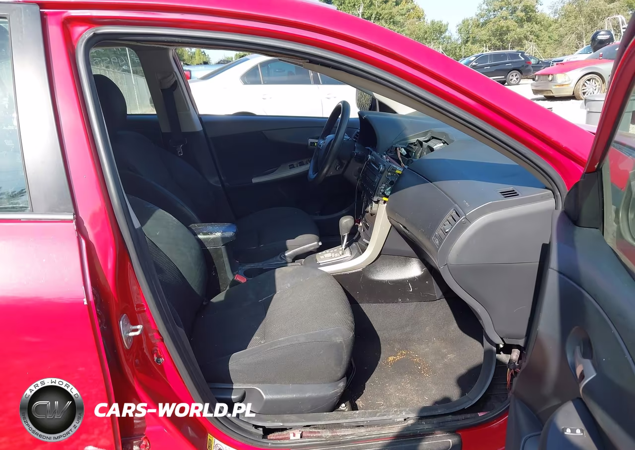 2011 Toyota Corolla S VIN:2T1BU4EE3BC570415 - 5