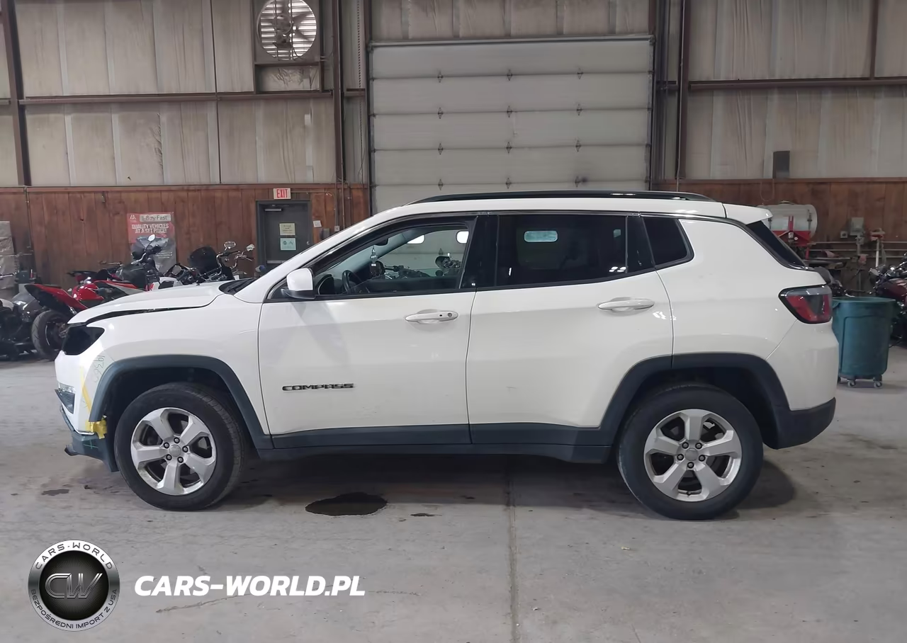 2018 Jeep Compass Latitude 4X4 VIN:3C4NJDBB3JT398690 - 15