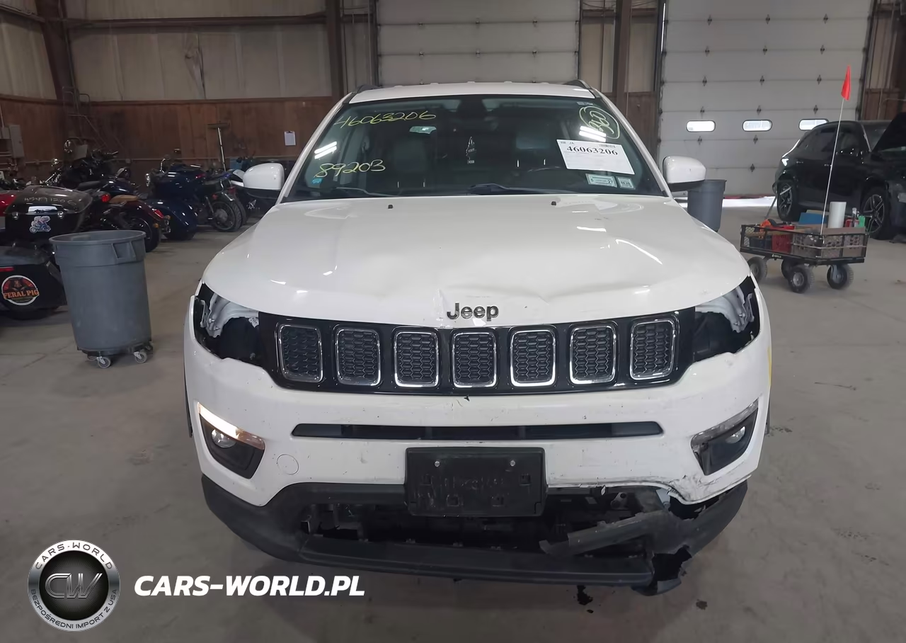 2018 Jeep Compass Latitude 4X4 VIN:3C4NJDBB3JT398690 - 6
