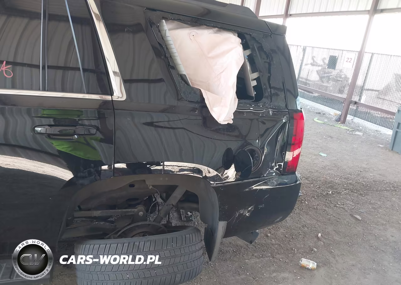 2018 Chevrolet Tahoe Ls VIN:1GNSCAKC3JR327798 - 6