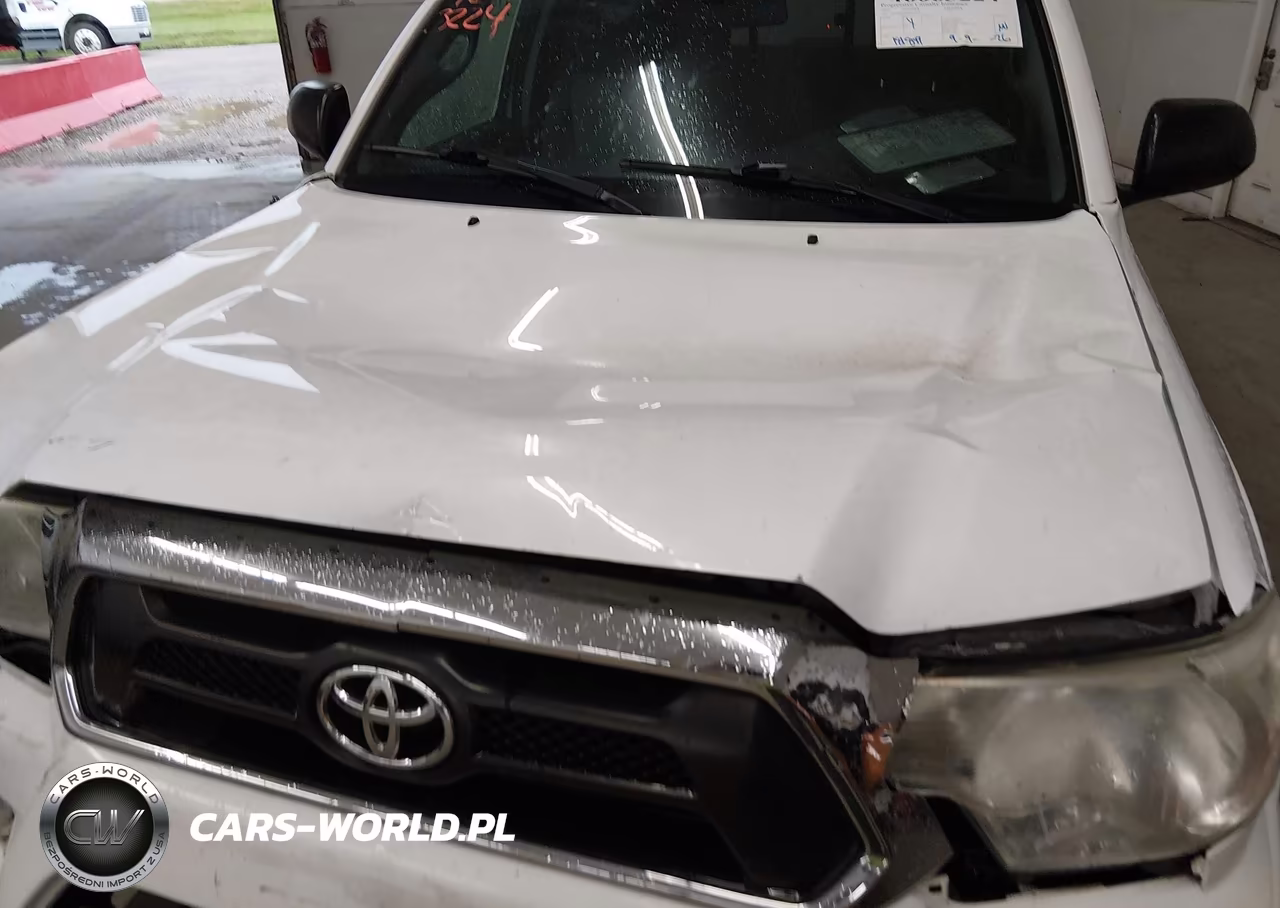 2015 Toyota Tacoma Base V6 VIN:5TFUU4EN8FX113745 - 19
