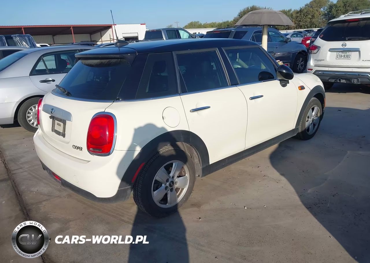 2015 Mini Hardtop Cooper VIN:WMWXS5C5XFT831460 - 4