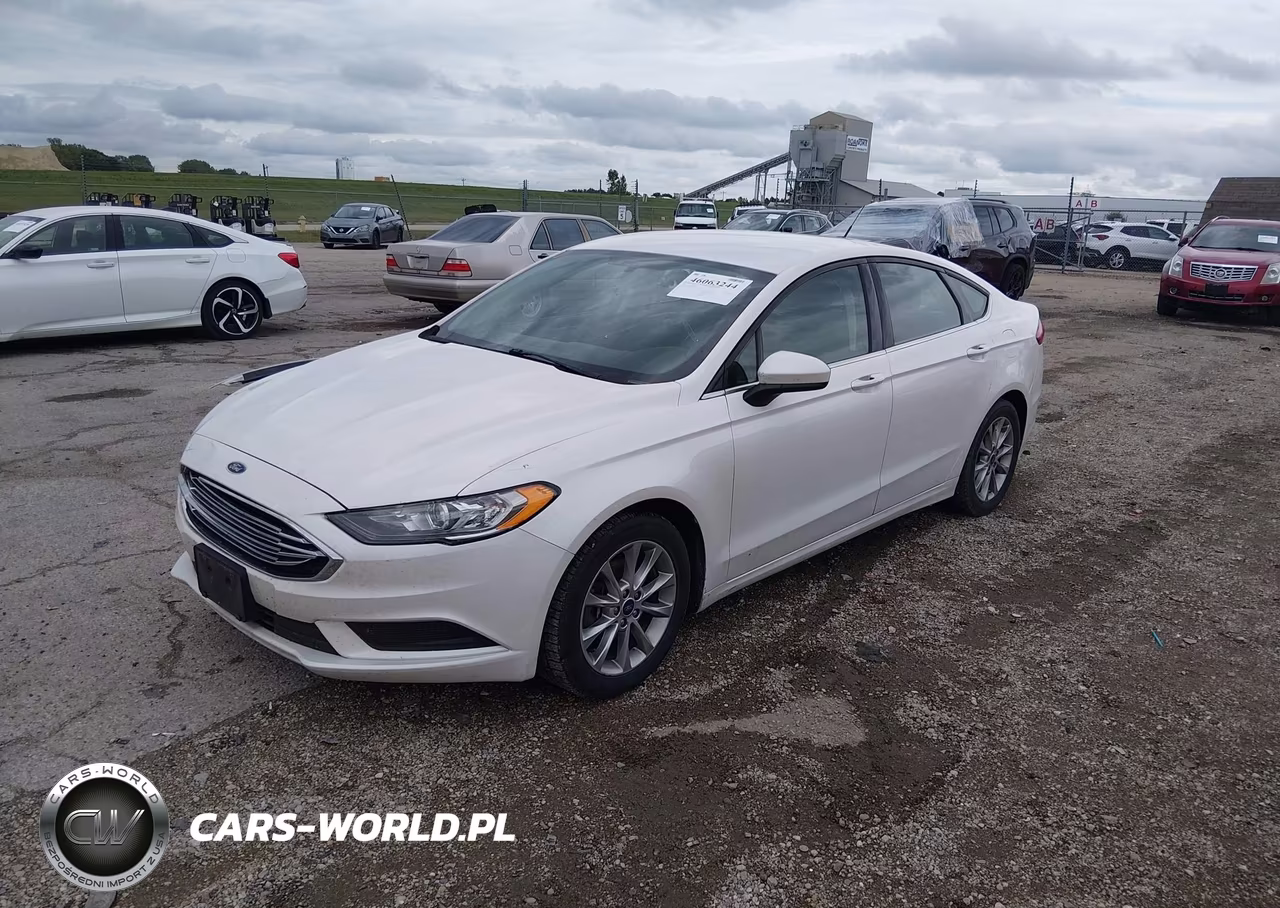 2017 Ford Fusion Se VIN:3FA6P0H77HR215366 - 2