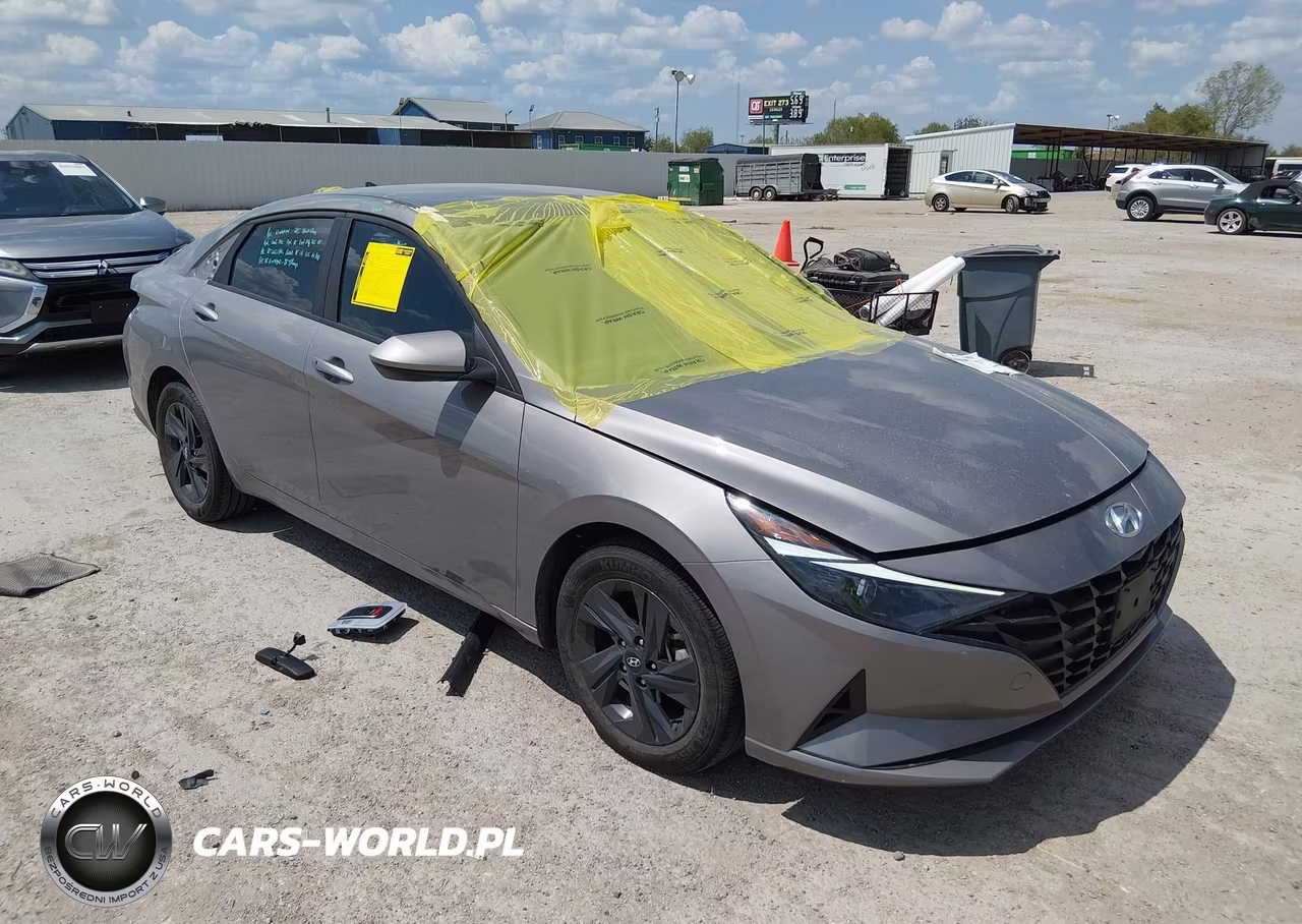 2022 Hyundai Elantra Sel