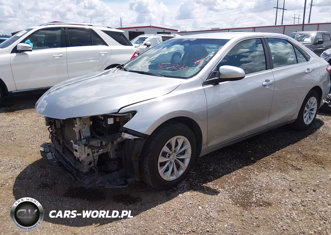 2017 Toyota Camry Le VIN:4T1BF1FK6HU663451 - 2