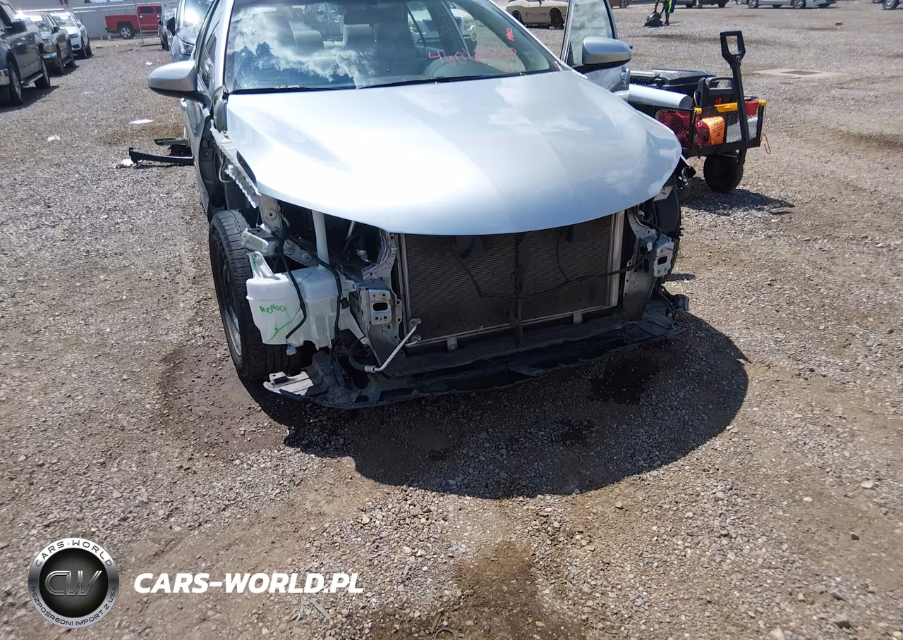 2017 Toyota Camry Le VIN:4T1BF1FK6HU663451 - 6