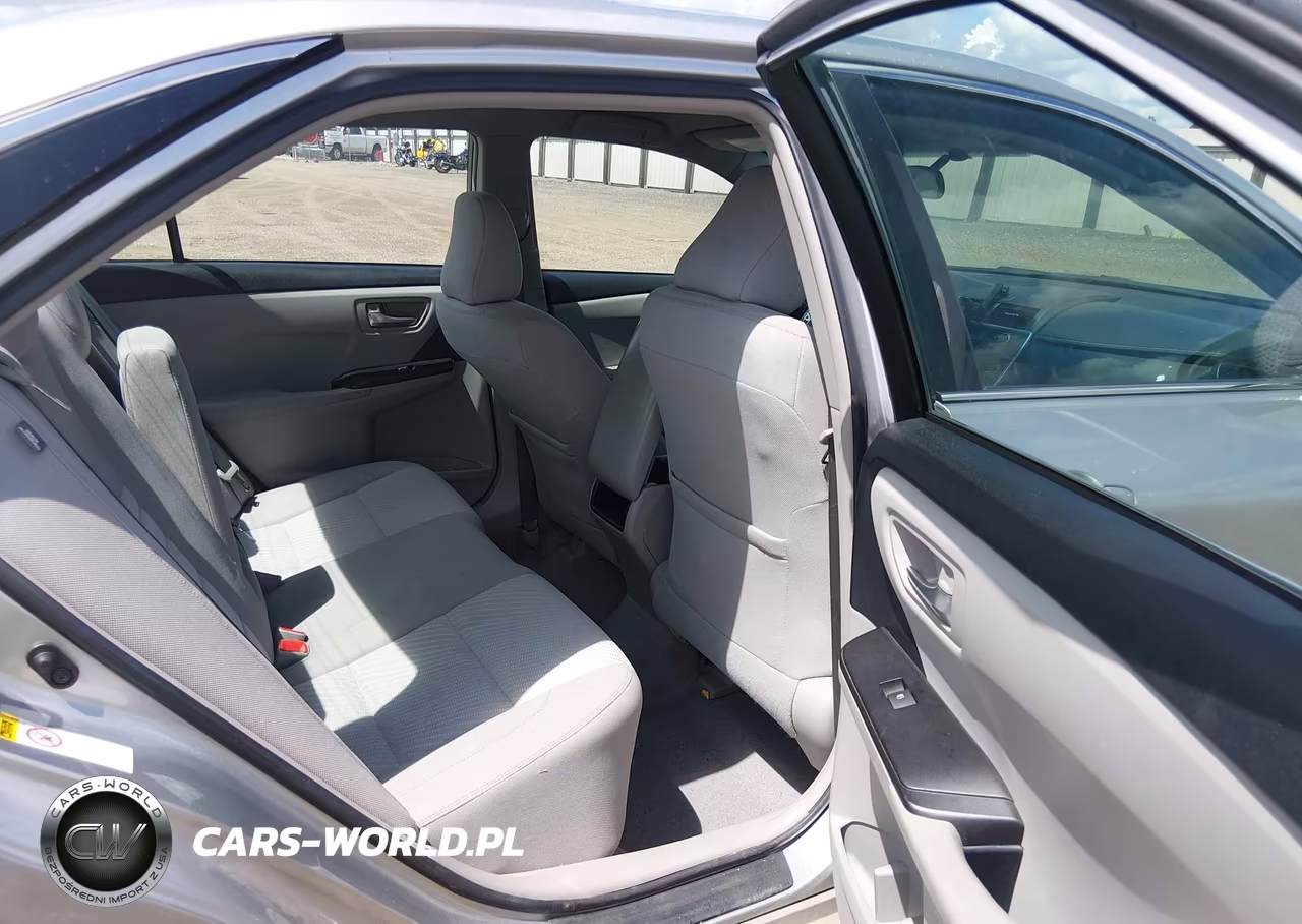 2017 Toyota Camry Le VIN:4T1BF1FK6HU663451 - 8