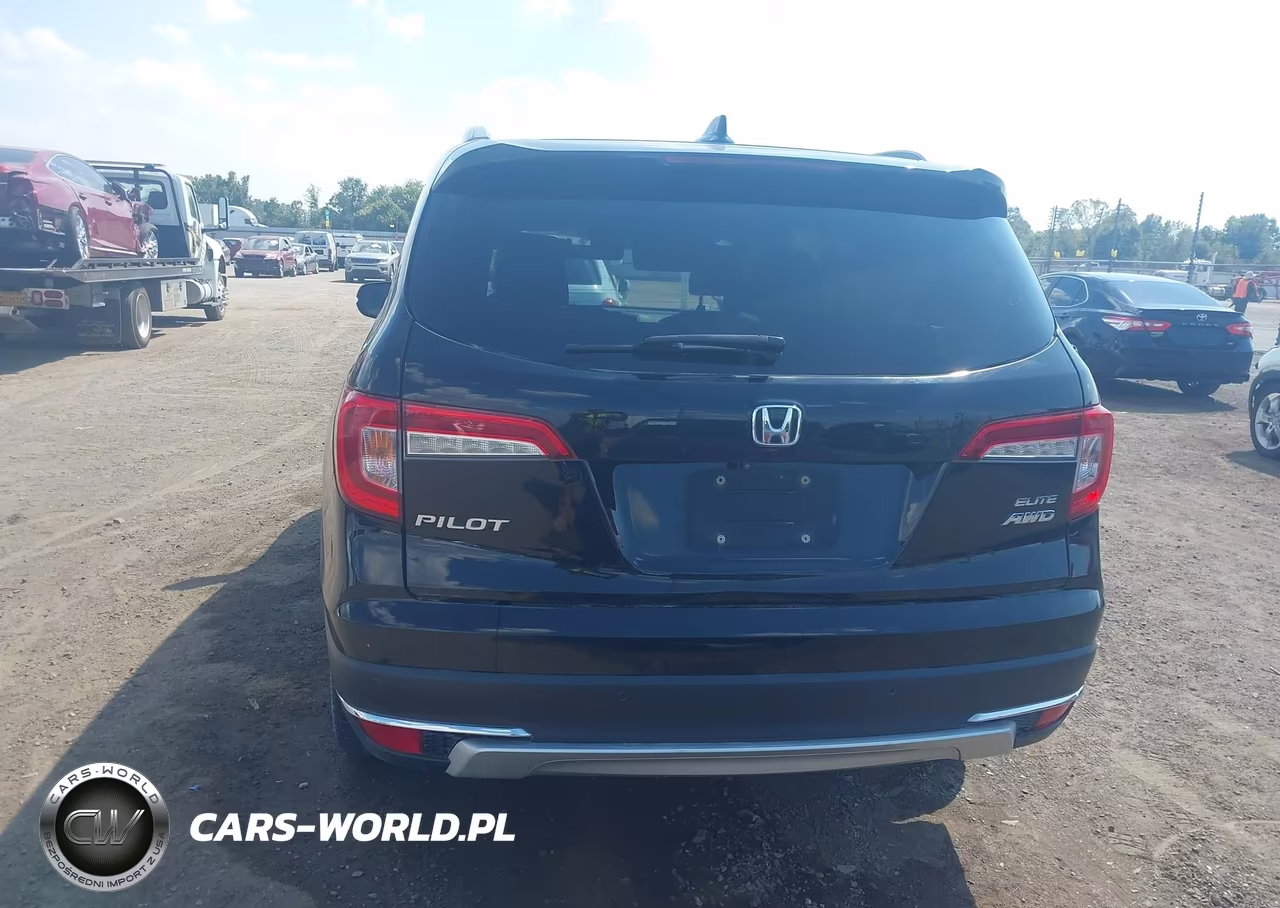 2019 Honda Pilot Elite VIN:5FNYF6H05KB007183 - 16