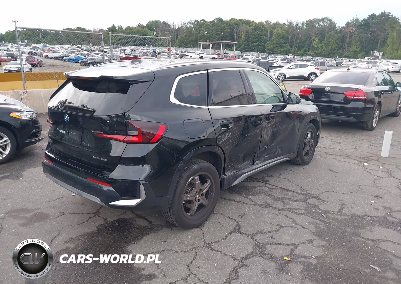 2025 BMW X1 xDrive28I VIN:WBX73EF02S5036923 - 4