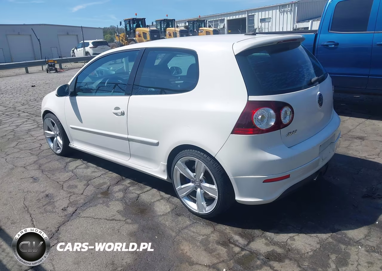 2008 Volkswagen R32 VIN:WVWKC71KX8W248323 - 3