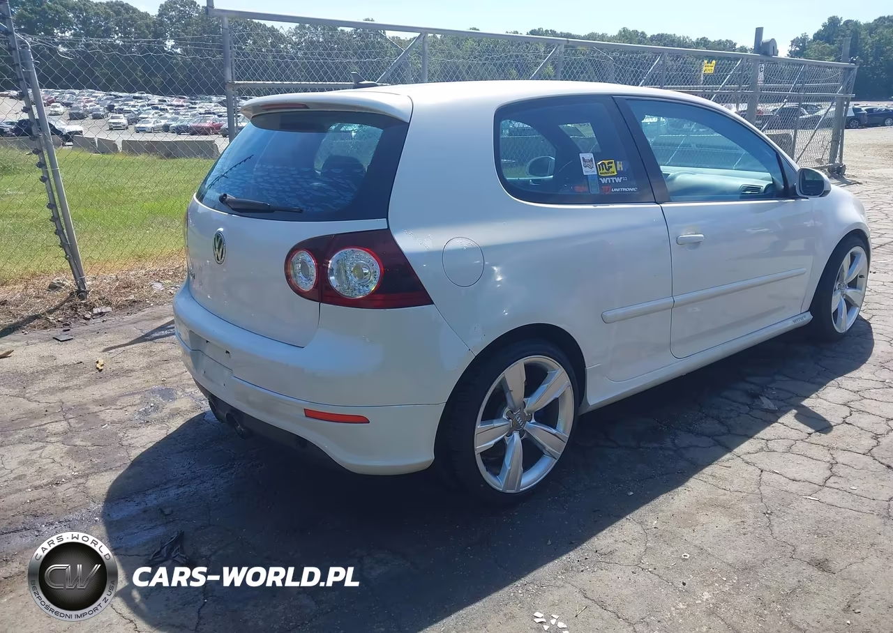 2008 Volkswagen R32 VIN:WVWKC71KX8W248323 - 4