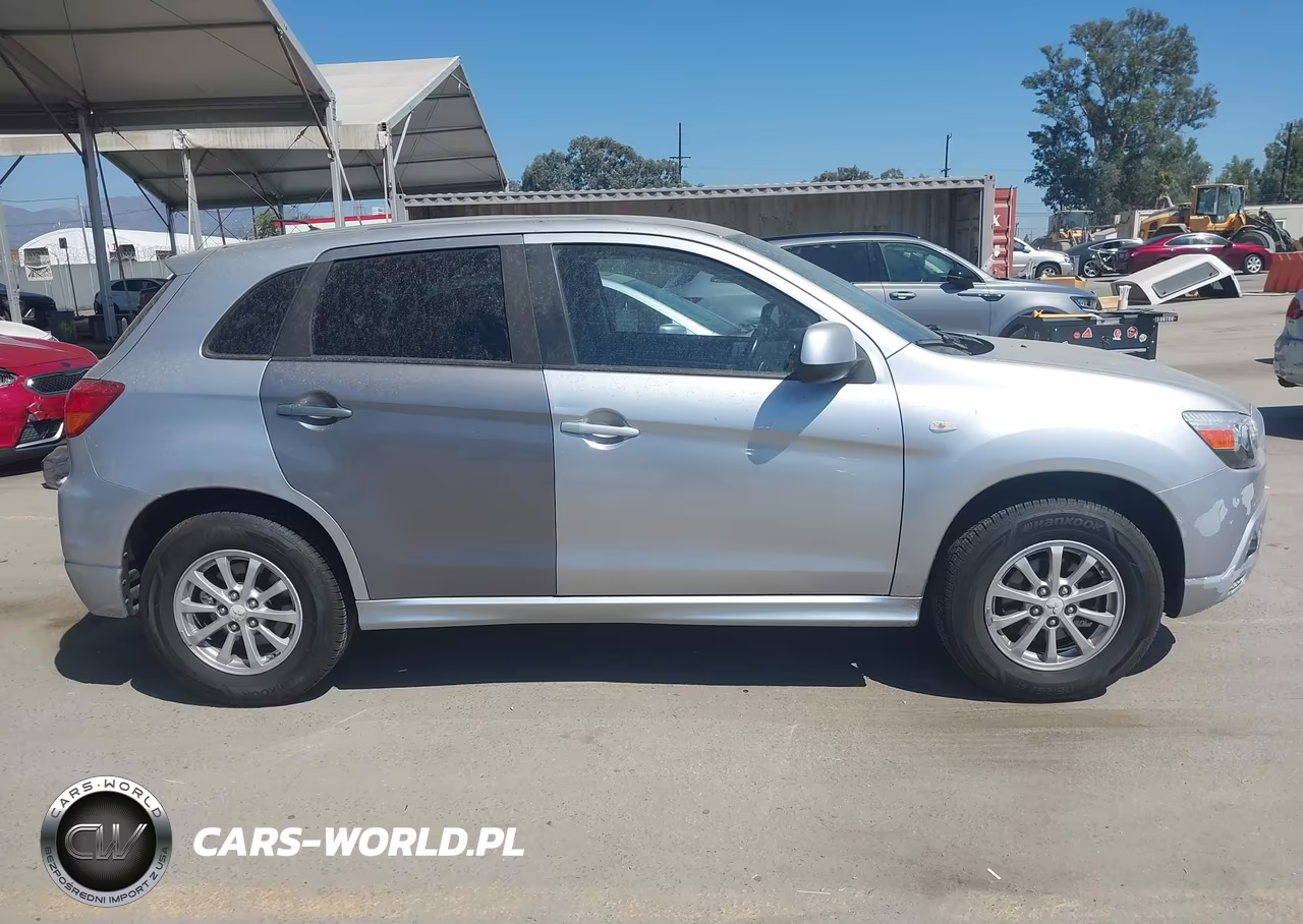 2011 Mitsubishi Outlander Sport Es VIN:JA4AP3AU3BZ008489 - 13