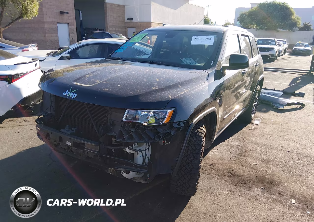 2020 Jeep Grand Cherokee Laredo E 4X2 VIN:1C4RJEAG3LC306612 - 2