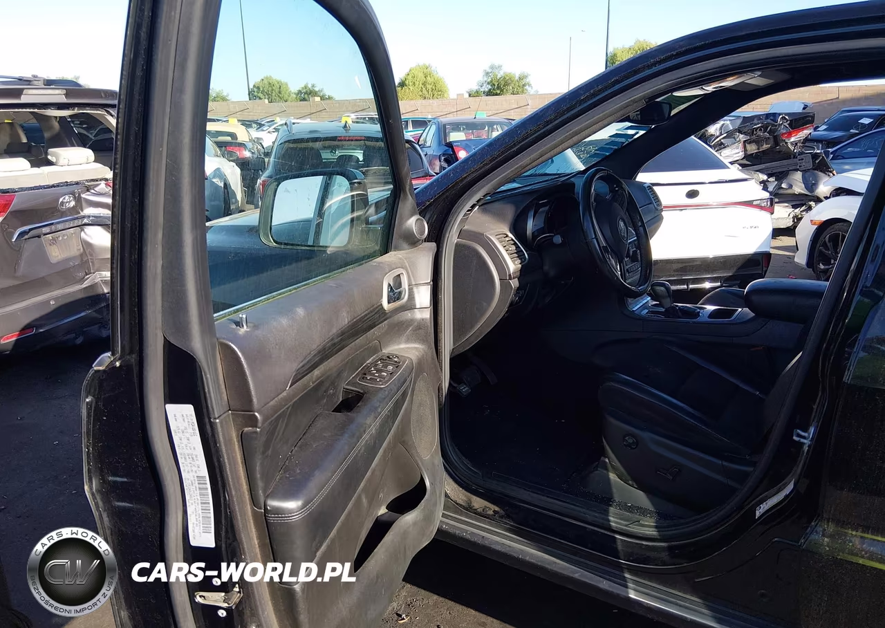 2020 Jeep Grand Cherokee Laredo E 4X2 VIN:1C4RJEAG3LC306612 - 5