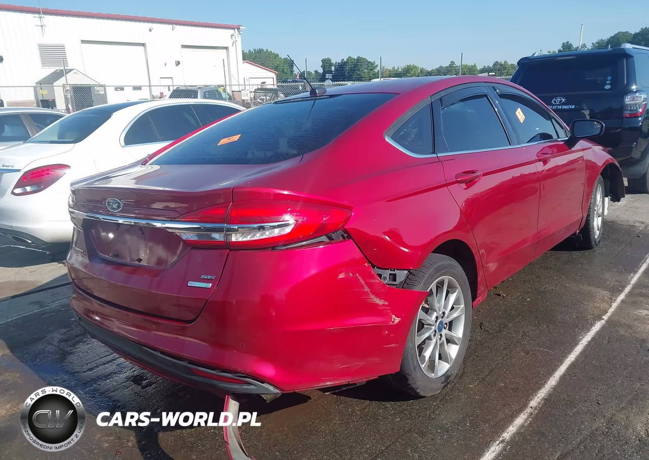 2017 Ford Fusion Se VIN:3FA6P0HD4HR332599 - 4