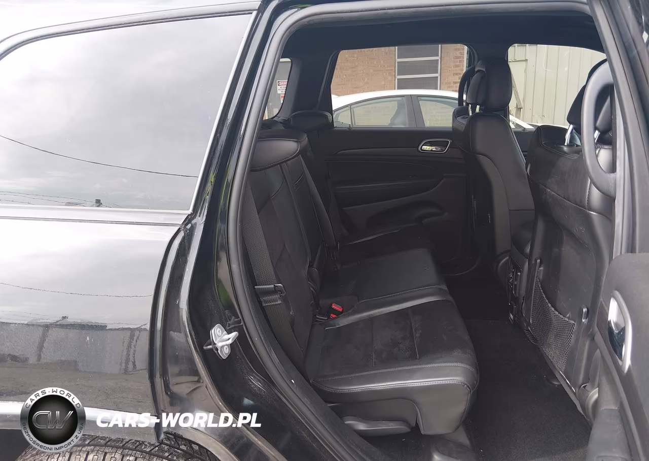 2018 Jeep Grand Cherokee Altitude 4X4 VIN:1C4RJFAG0JC178851 - 8