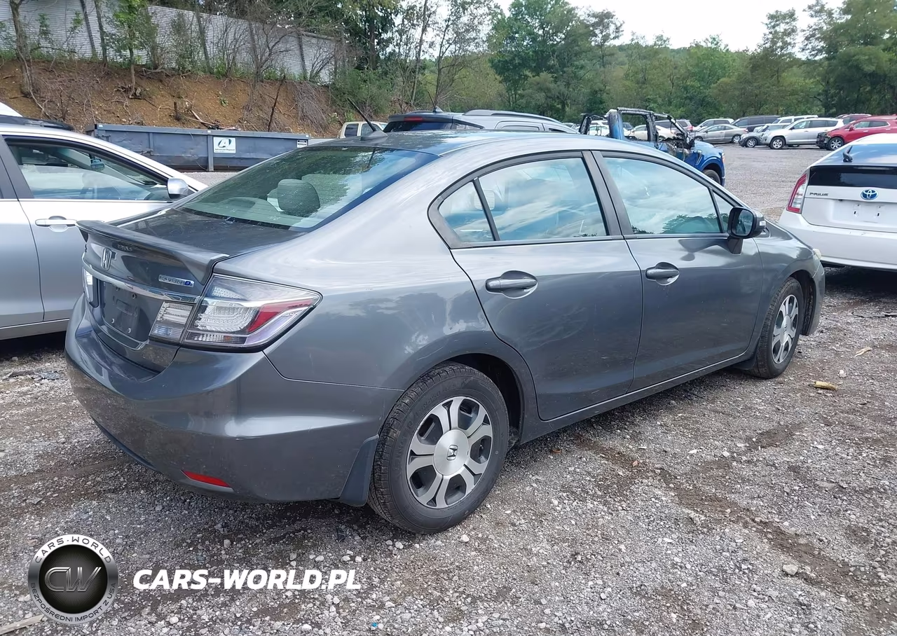 2013 Honda Civic Hybrid VIN:19XFB4F20DE002400 - 4