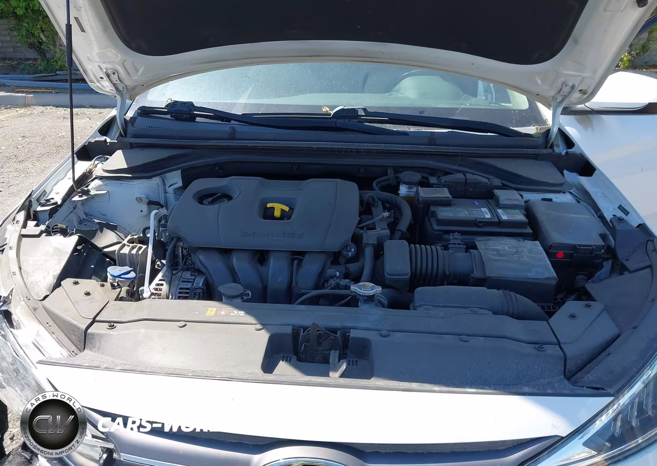 2020 Hyundai Elantra Value Edition VIN:5NPD84LFXLH630410 - 10