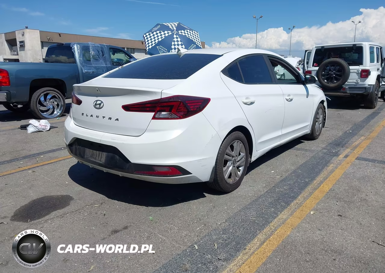 2020 Hyundai Elantra Value Edition VIN:5NPD84LFXLH630410 - 4
