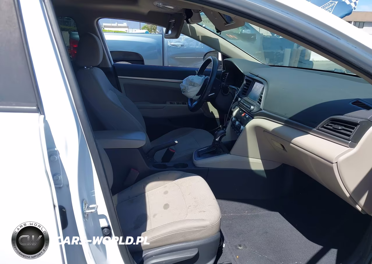 2020 Hyundai Elantra Value Edition VIN:5NPD84LFXLH630410 - 5
