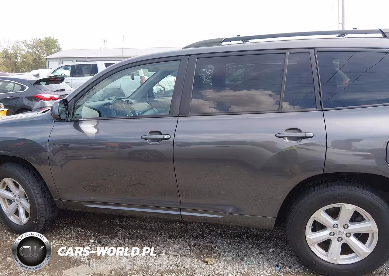 2010 Toyota Highlander Base V6 VIN:5TDBK3EHXAS020886 - 14