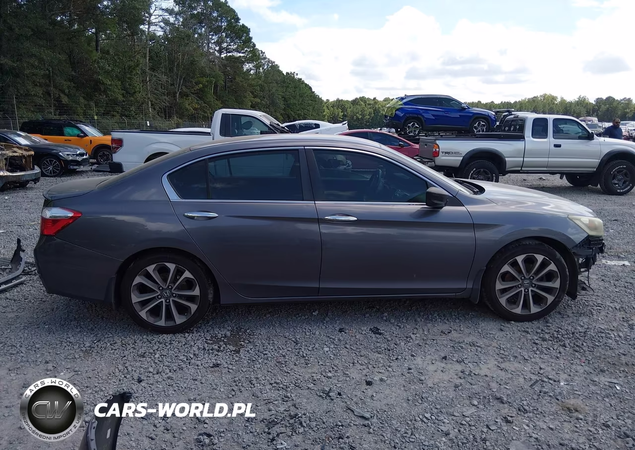 2014 Honda Accord Sport VIN:1HGCR2E5XEA107062 - 14