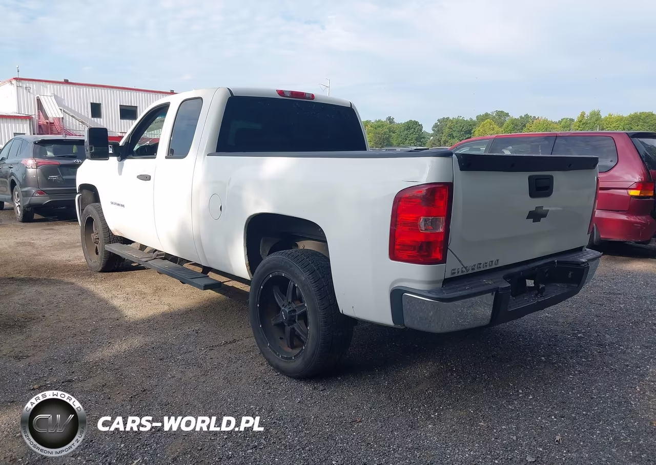 2011 Chevrolet Silverado 1500 Work Truck VIN:1GCRCPEX4BZ160538 - 3