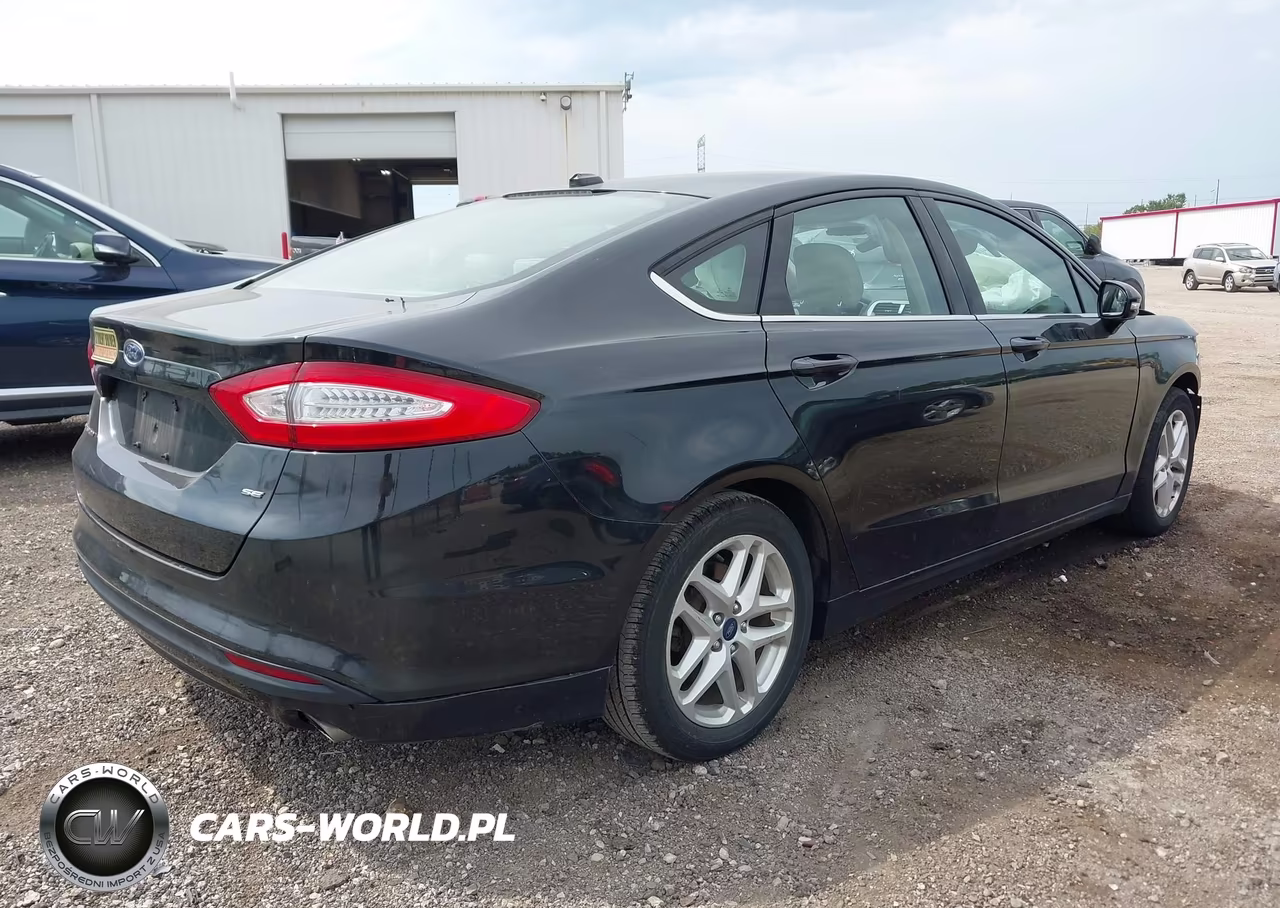 2014 Ford Fusion Se VIN:3FA6P0H75ER143871 - 4