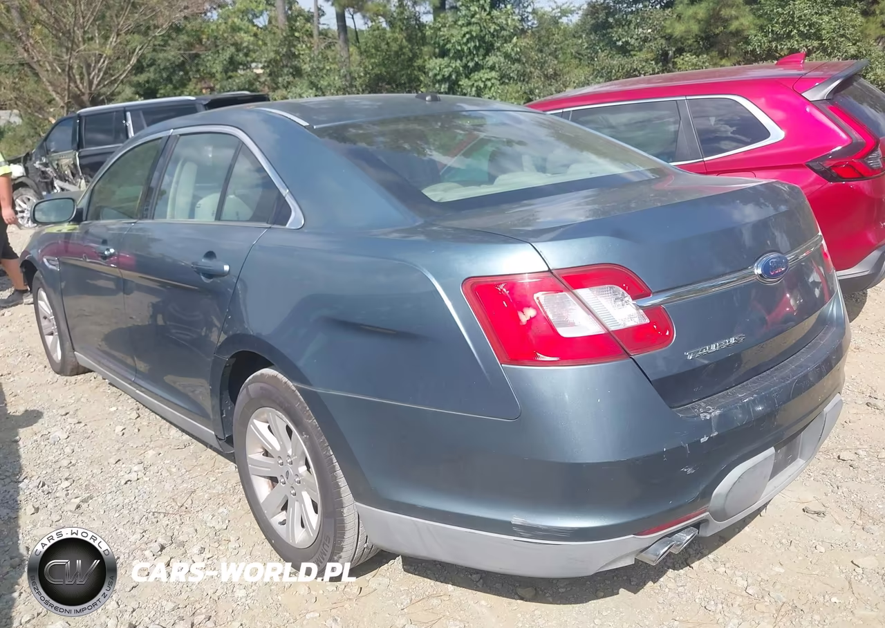 2010 Ford Taurus Se VIN:1FAHP2DW0AG124082 - 3