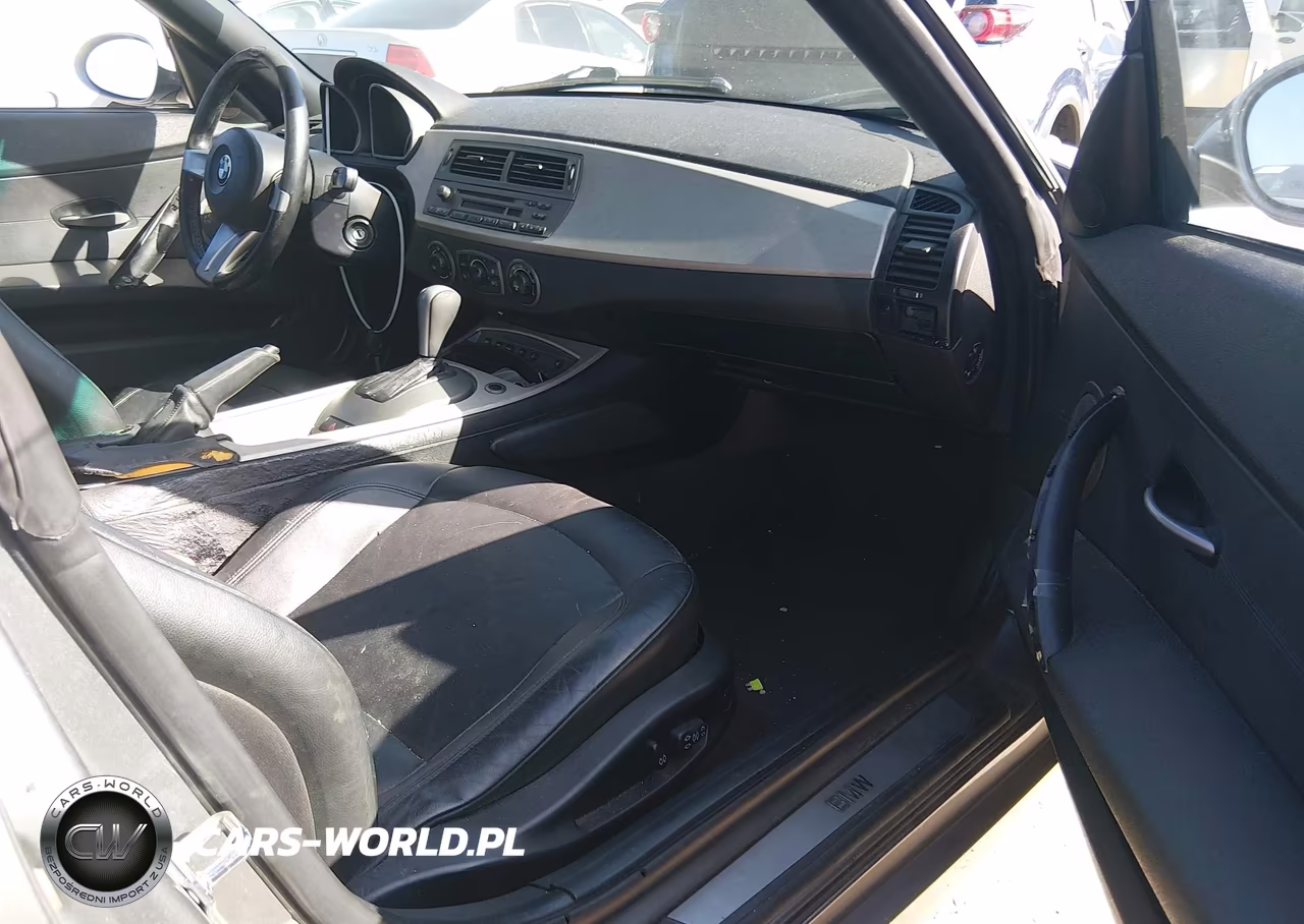 2003 BMW Z4 3.0I VIN:4USBT53403LU00732 - 5