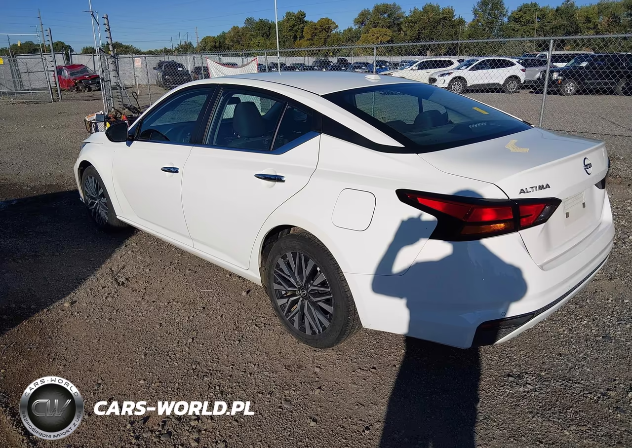 2025 Nissan Altima Sv Fwd VIN:1N4BL4DV2SN346544 - 3