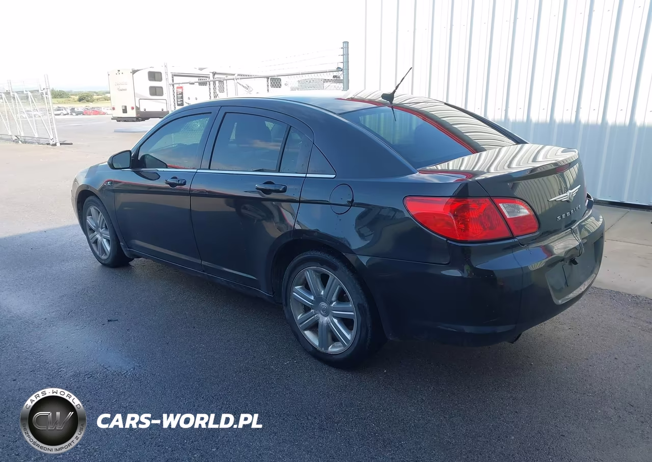 2010 Chrysler Sebring Limited VIN:1C3CC5FV4AN236860 - 3