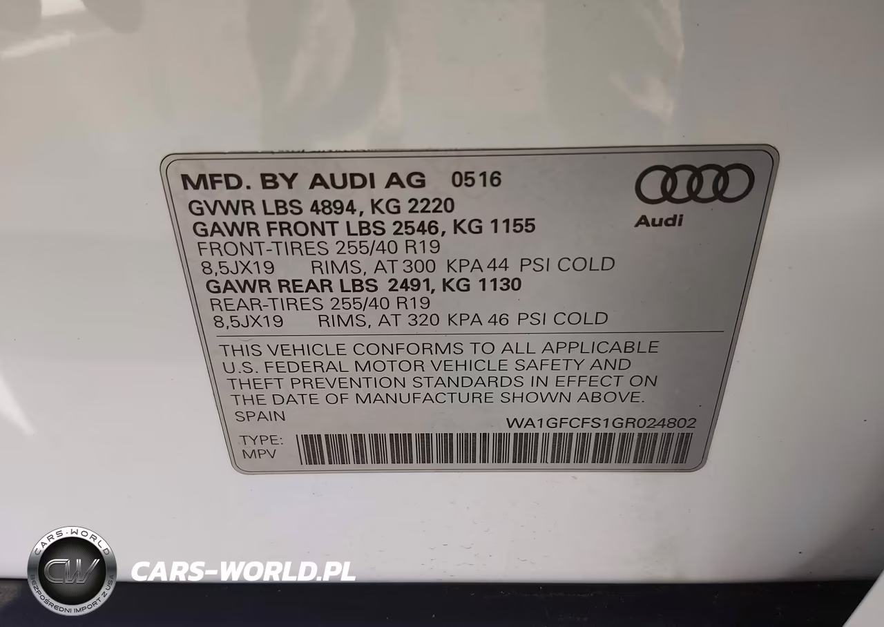 2016 Audi Q3 2.0T Premium Plus VIN:WA1GFCFS1GR024802 - 9