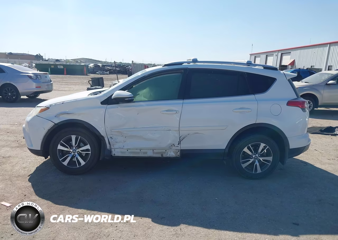 2016 Toyota Rav4 Xle VIN:2T3RFREV6GW474426 - 14