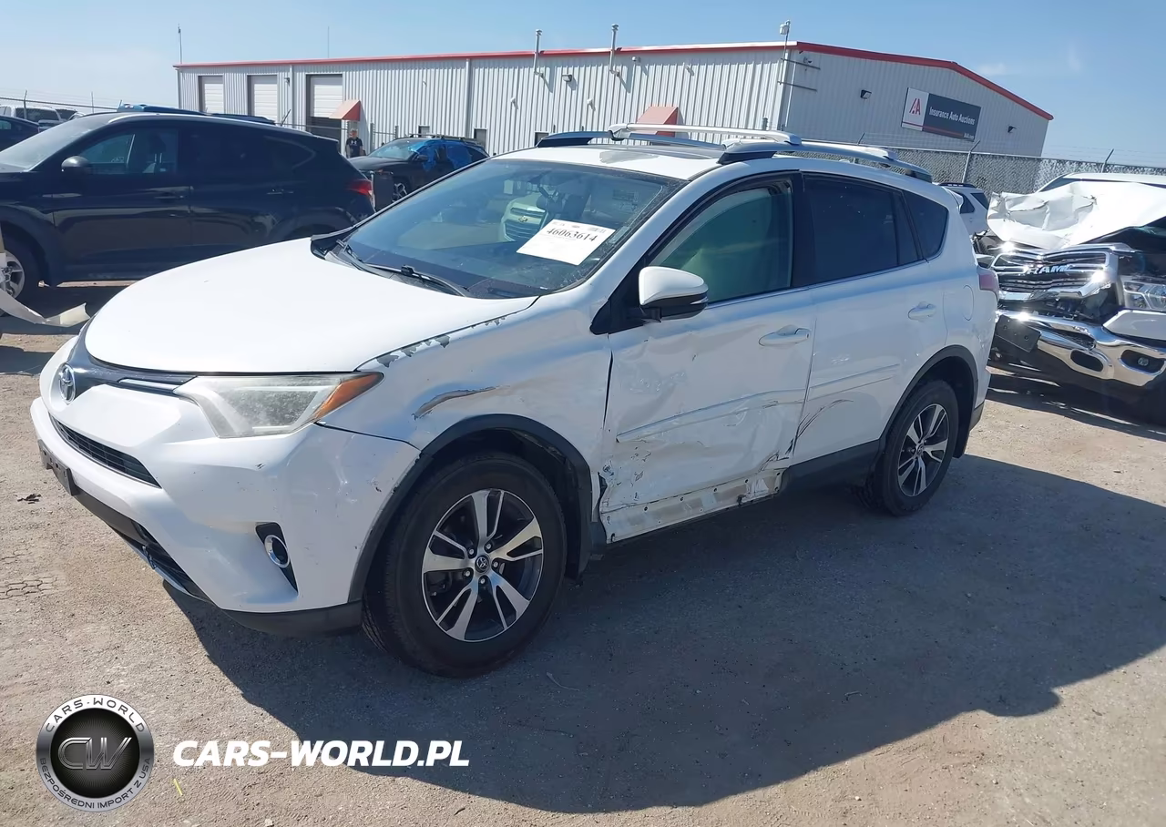2016 Toyota Rav4 Xle VIN:2T3RFREV6GW474426 - 2