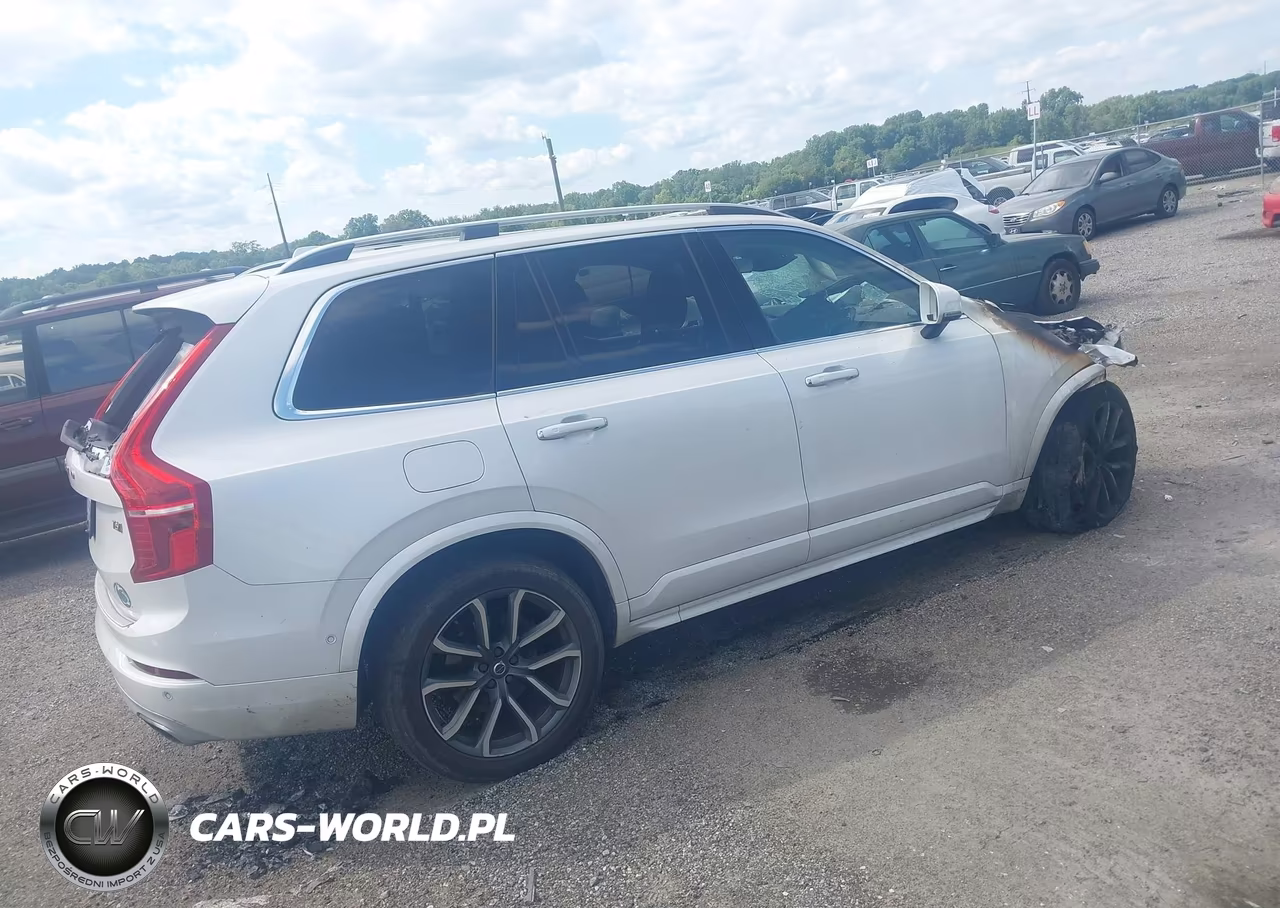 2017 Volvo Xc90 T6 Momentum VIN:YV4A22PK8H1185466 - 4