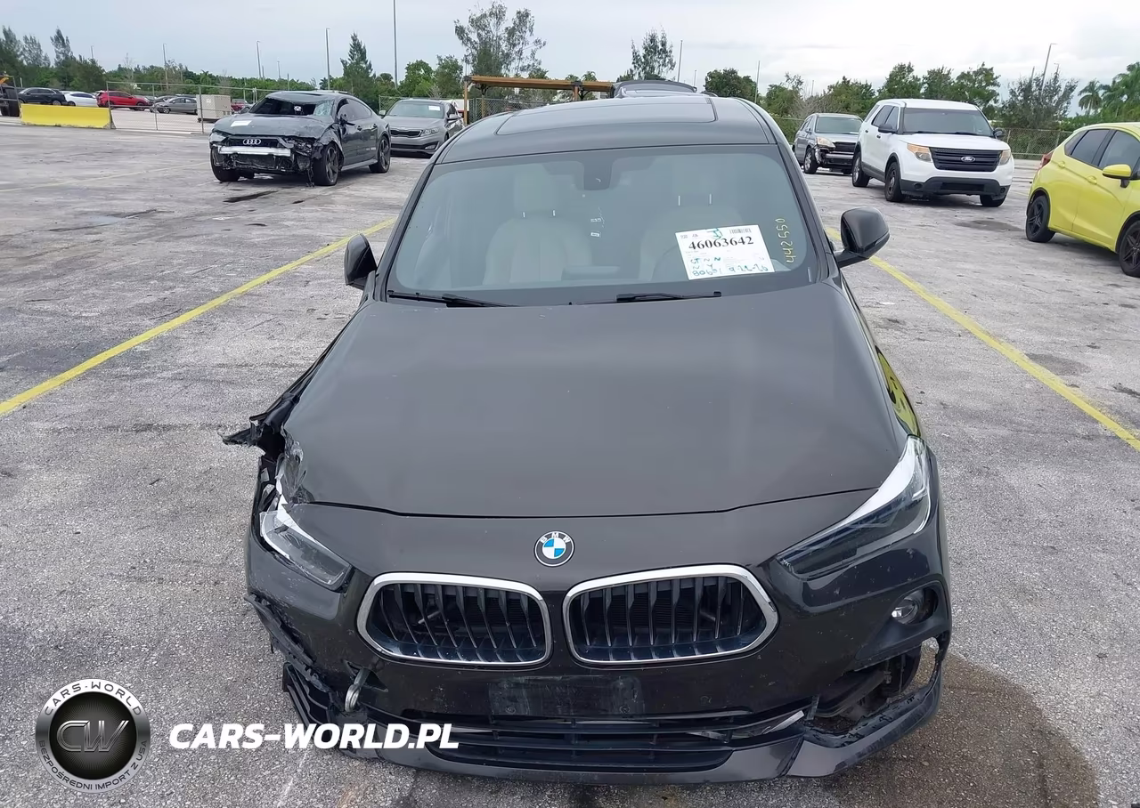 2018 BMW X2 xDrive28I VIN:WBXYJ5C30JEF71355 - 12