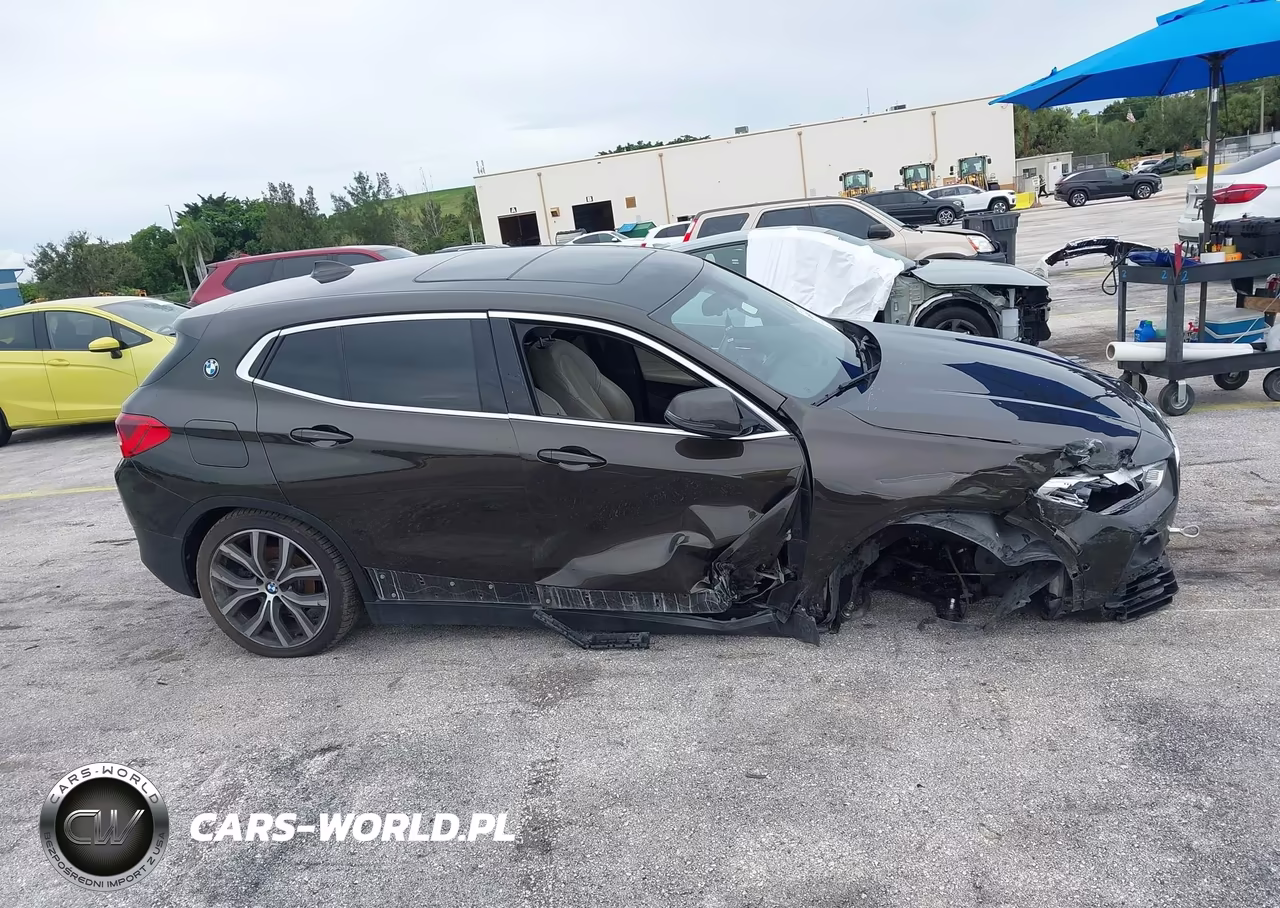 2018 BMW X2 xDrive28I VIN:WBXYJ5C30JEF71355 - 13